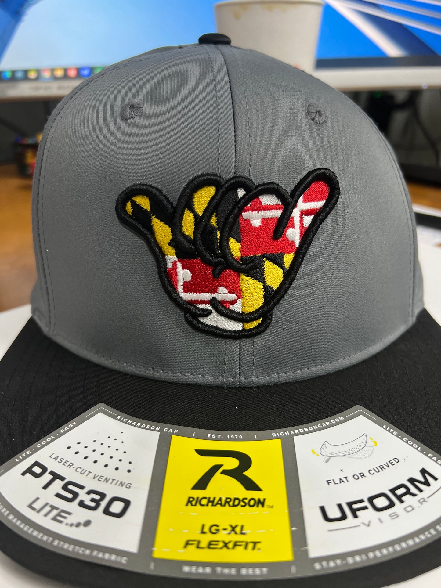 Maryland State Flag Shaka hand Cap